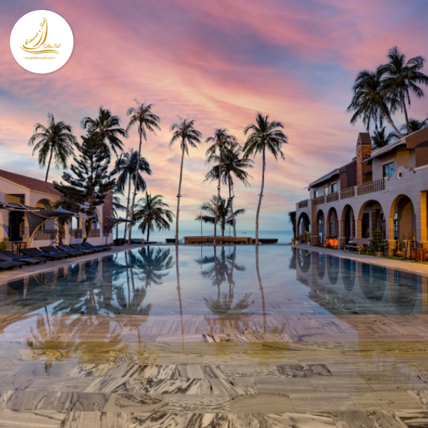 Nh&agrave; h&agrave;ng tổ chức đ&aacute;m cưới b&atilde;i biển Phan Thiết