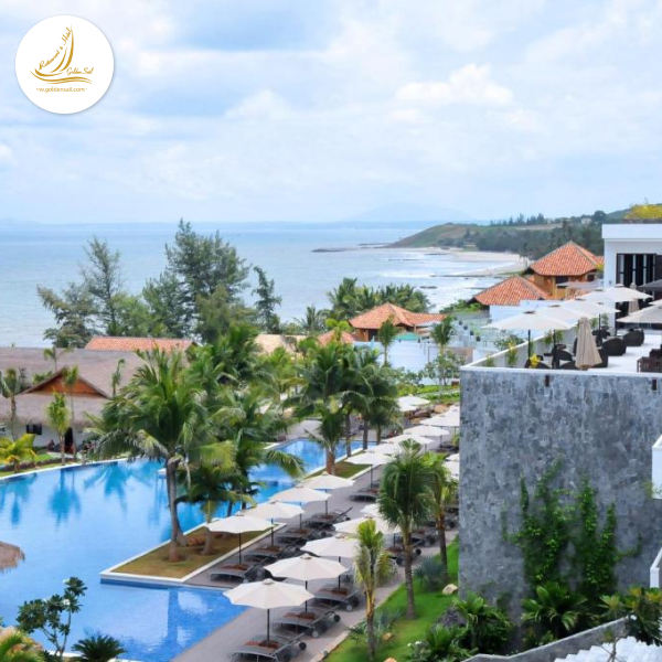Nh&agrave; h&agrave;ng tổ chức đ&aacute;m cưới b&atilde;i biển Phan Thiết